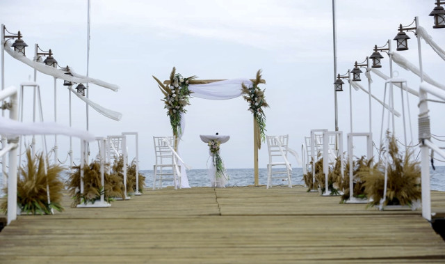 Larena Beach Wedding