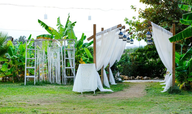 Larena Beach Wedding