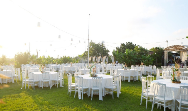 Larena Beach Wedding