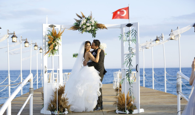 Larena Beach Wedding