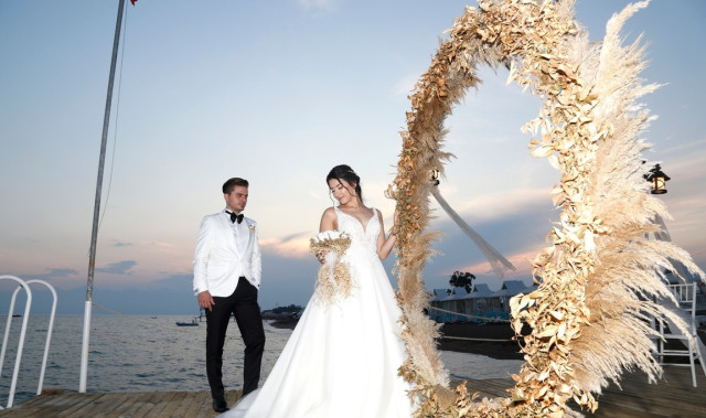 Larena Beach Wedding