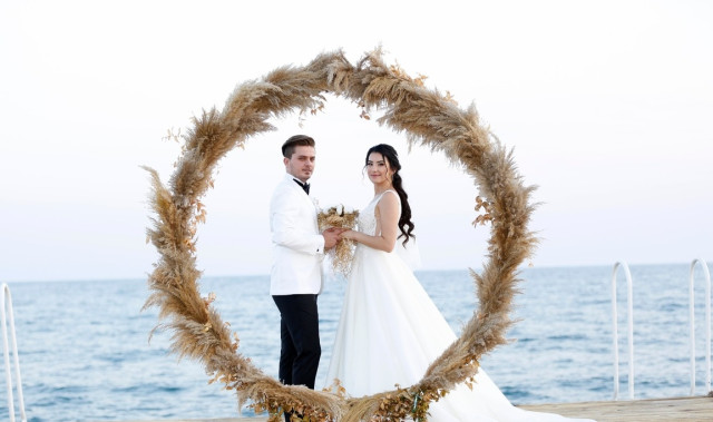 Larena Beach Wedding