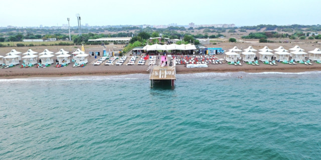 Larena Beach Wedding