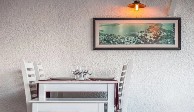 Dolphin Restaurant