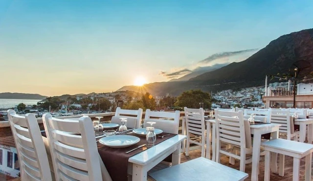 Dolphin Restaurant