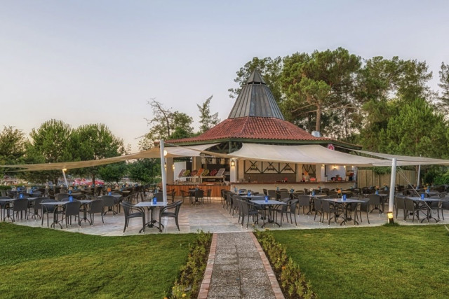 Miarosa Ghazal Resort