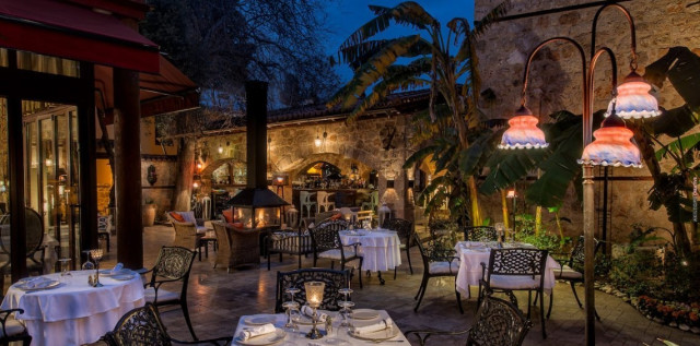 Tuvana Hotel