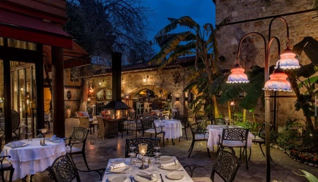 Seraser Fine Dining Restaurant