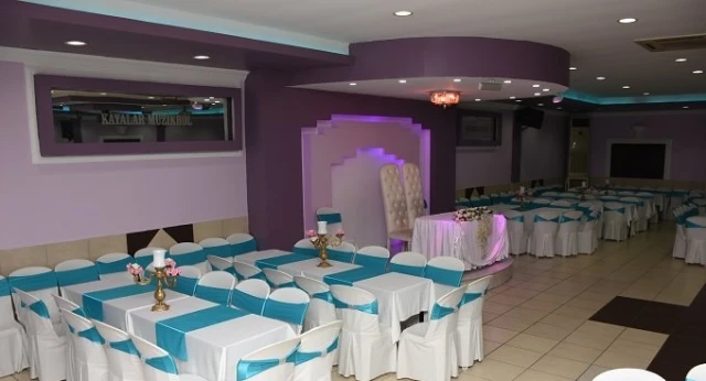Kayalar Müzikhol