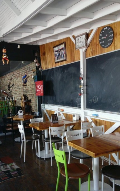 Blackboard Cafe & Bar