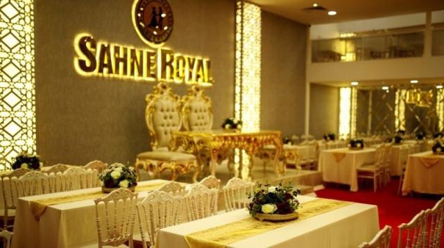 Sahne Royal 