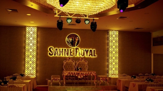 Sahne Royal 