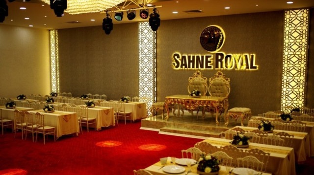 Sahne Royal 