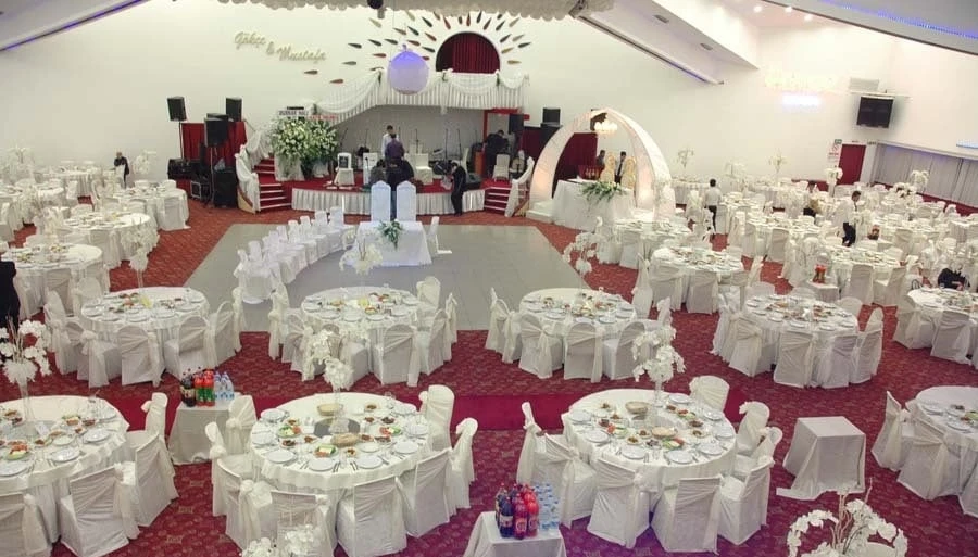 kalender-plaza-0uJyDh5