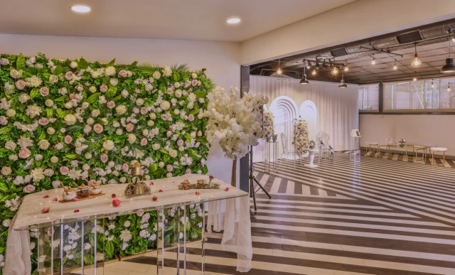 Plus Hotel Bostancı