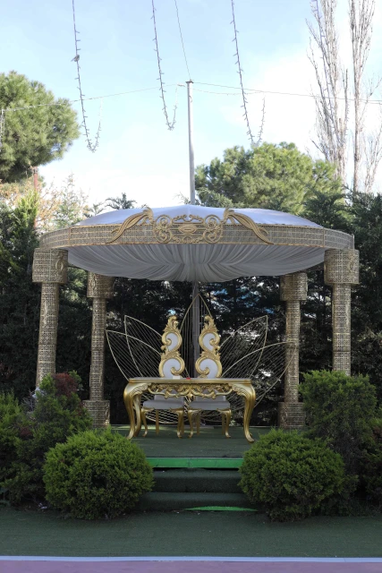 Temenye Quince Garden