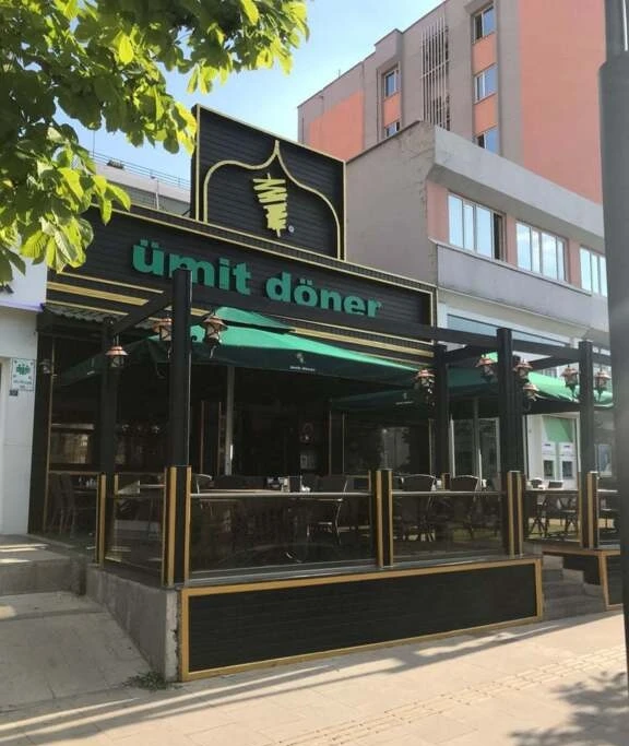 umit-restaurant-0ltI4aS