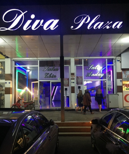 Diva Plaza