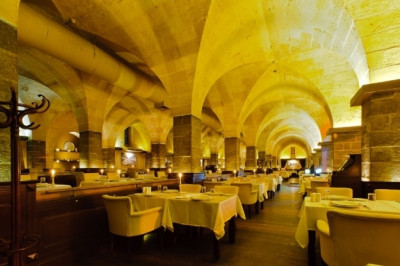 Bayazhan Restaurant