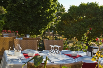 Akan Restaurant