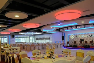 Crystal Gold Düğün Sarayı