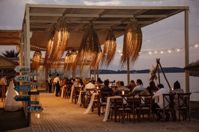Allesta Plus Wedding