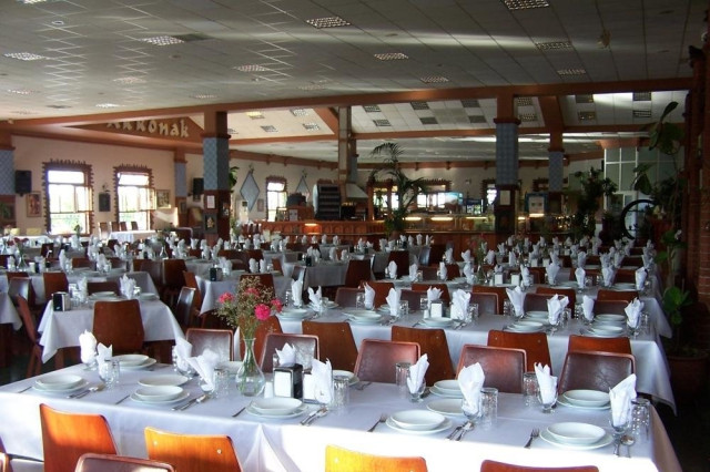 Akkonak Restaurant