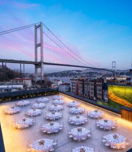 Crowne Plaza İstanbul Ortaköy Bosphorus