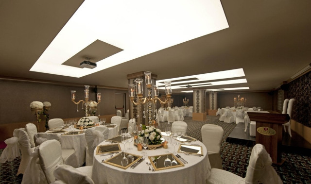 Ramada İstanbul Asia Otel