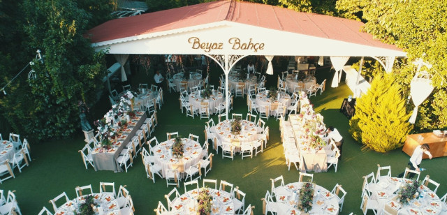 Beyaz Bahçe