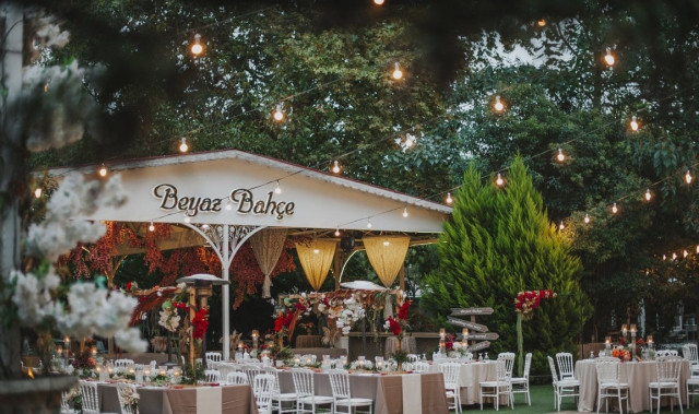 Beyaz Bahçe