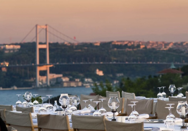 Sunset Grill Bar