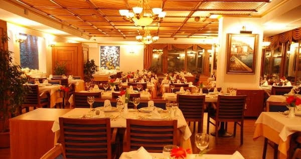 Poyraz Restaurant