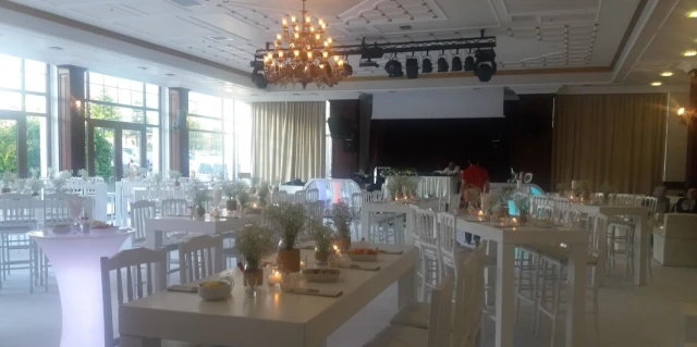 Hotel Monec
