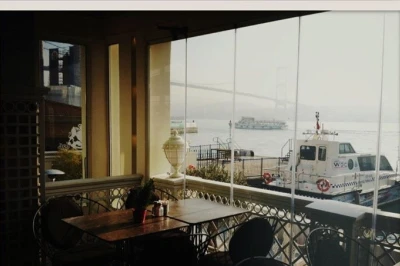 The House Cafe