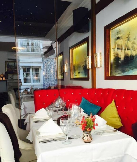 Constantine's Ark Restaurant