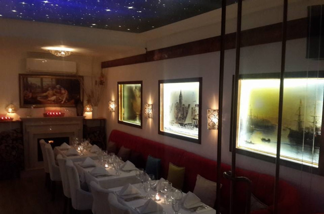 Constantine's Ark Restaurant