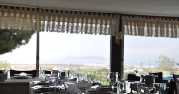 Noon Restaurant