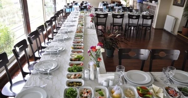 Noon Restaurant