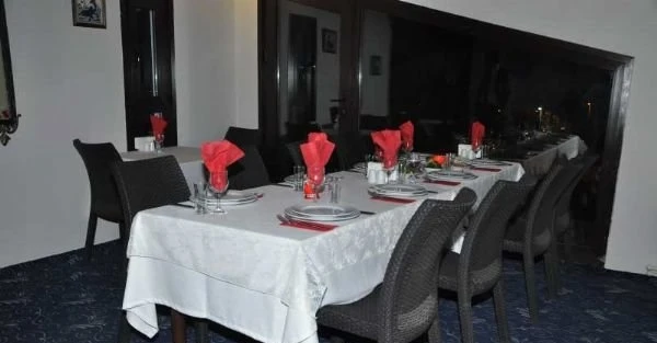 Noon Restaurant