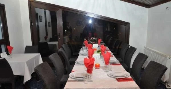 Noon Restaurant