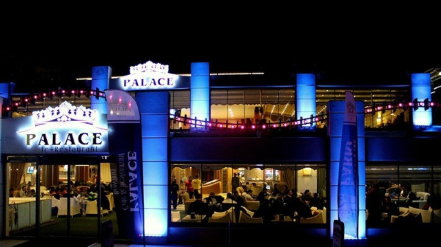 Palace Cafe & Restaurant