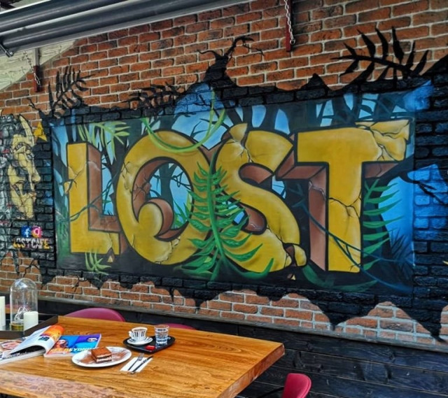 Lost Restaurant & Bar