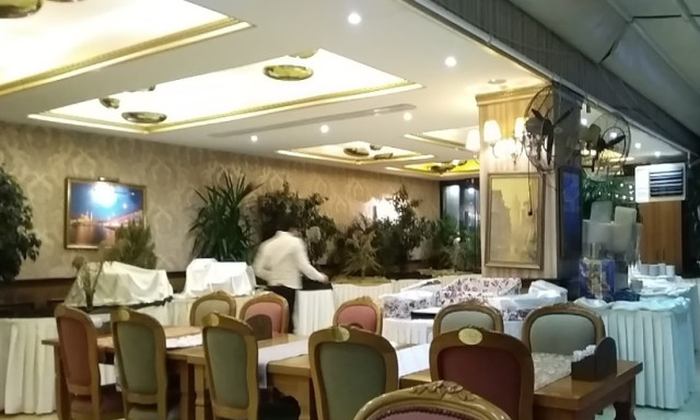 Tula Cafe Restaurant