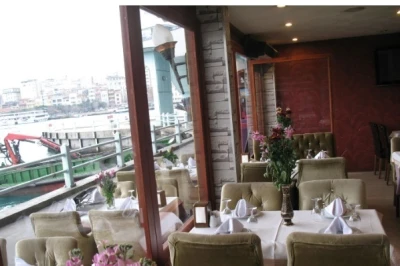 Sirena Restaurant
