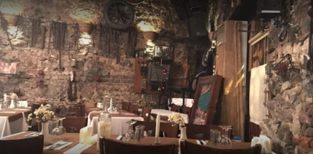 Fayton Restaurant