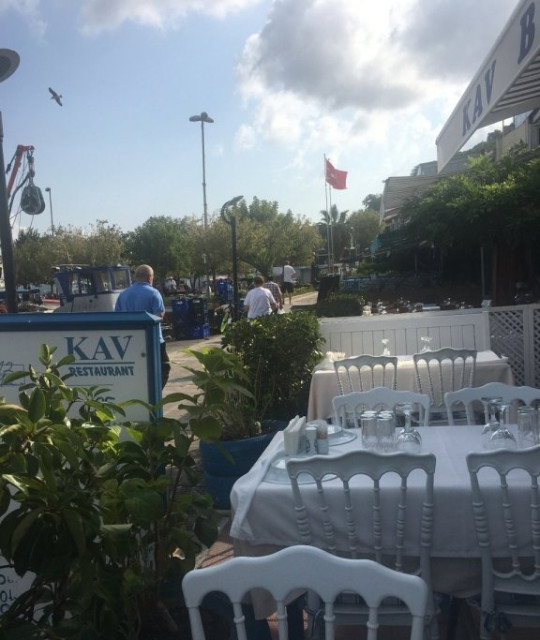 Kav Restaurant