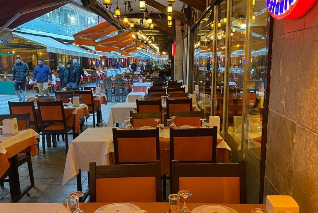 Kumkapı Evren Restaurant