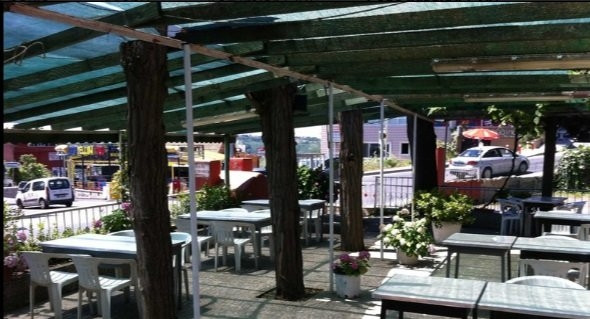 Tarihi İzzet Baba Restaurant