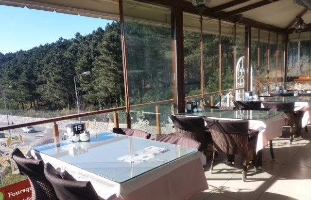 Karlıtepe Kule Restaurant